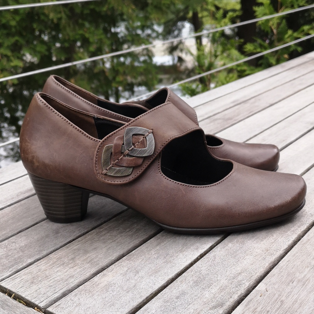 Gabor leather Mary Janes